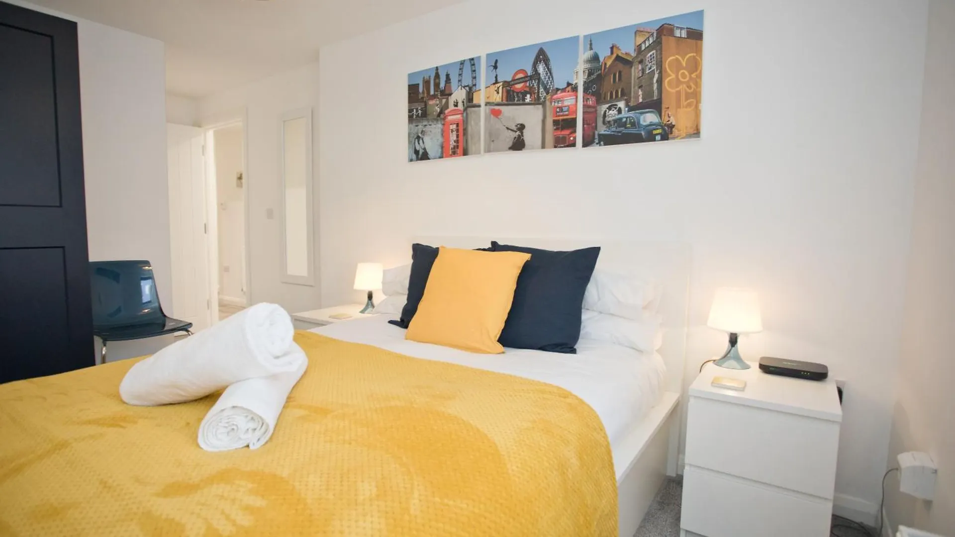 Sea Air - 2 Bedrooms - Parking - Mins To Beach Bournemouth