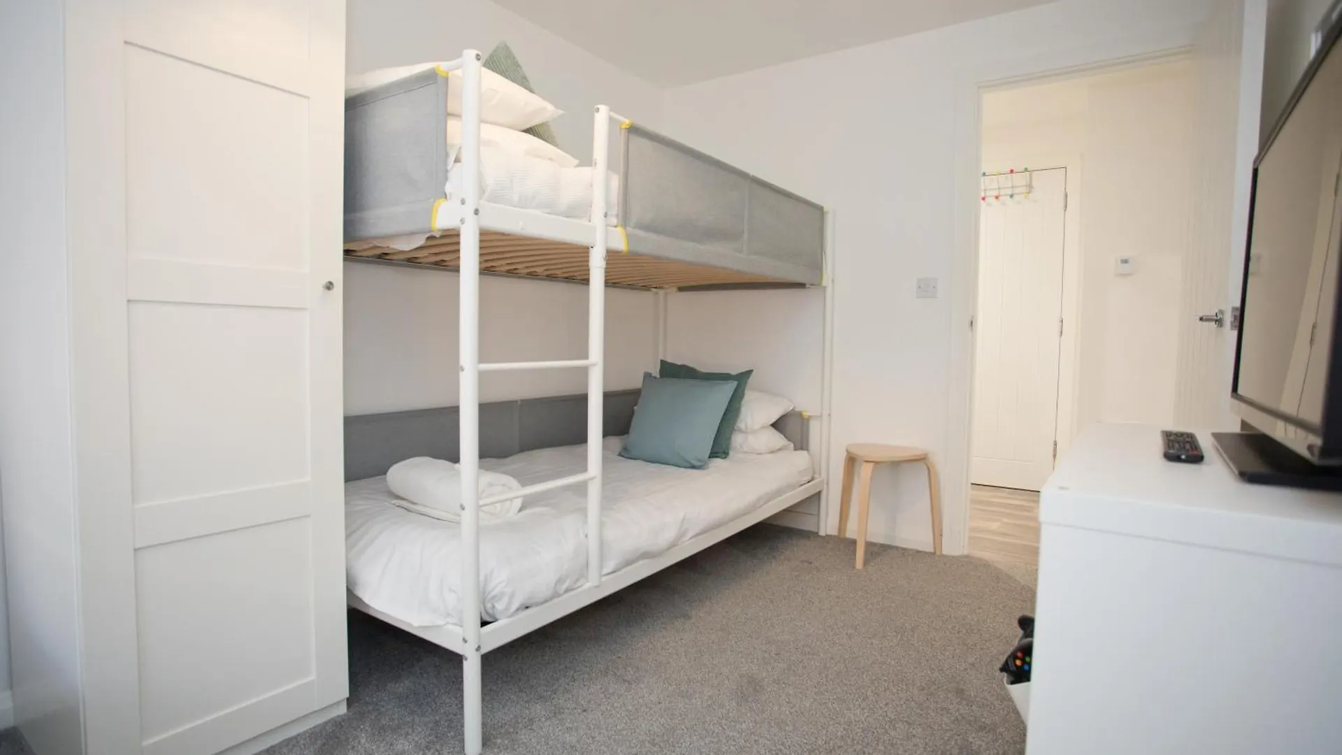 Apartment Sea Air - 2 Bedrooms - Parking - Mins To Beach Bournemouth