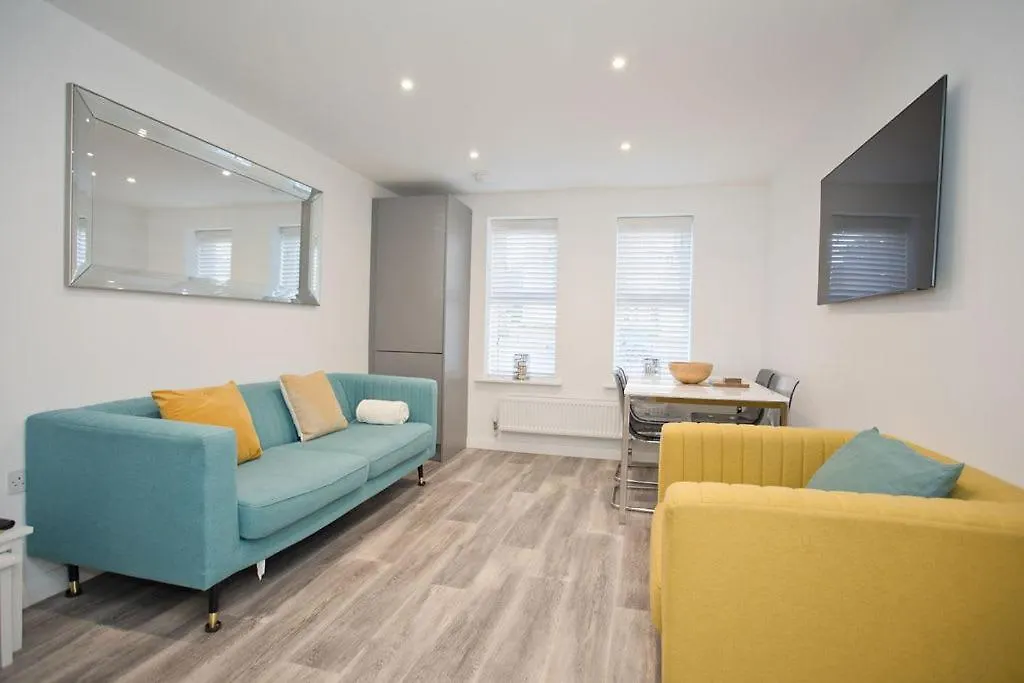 Apartment Sea Air - 2 Bedrooms - Parking - Mins To Beach Bournemouth United Kingdom
